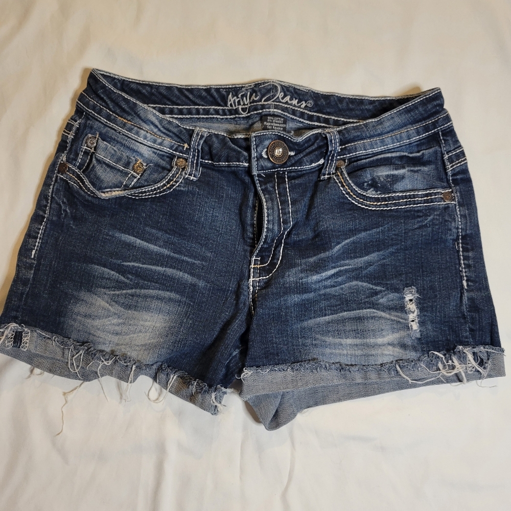 Ariya Distressed Denim Women Shorts Size 11/12